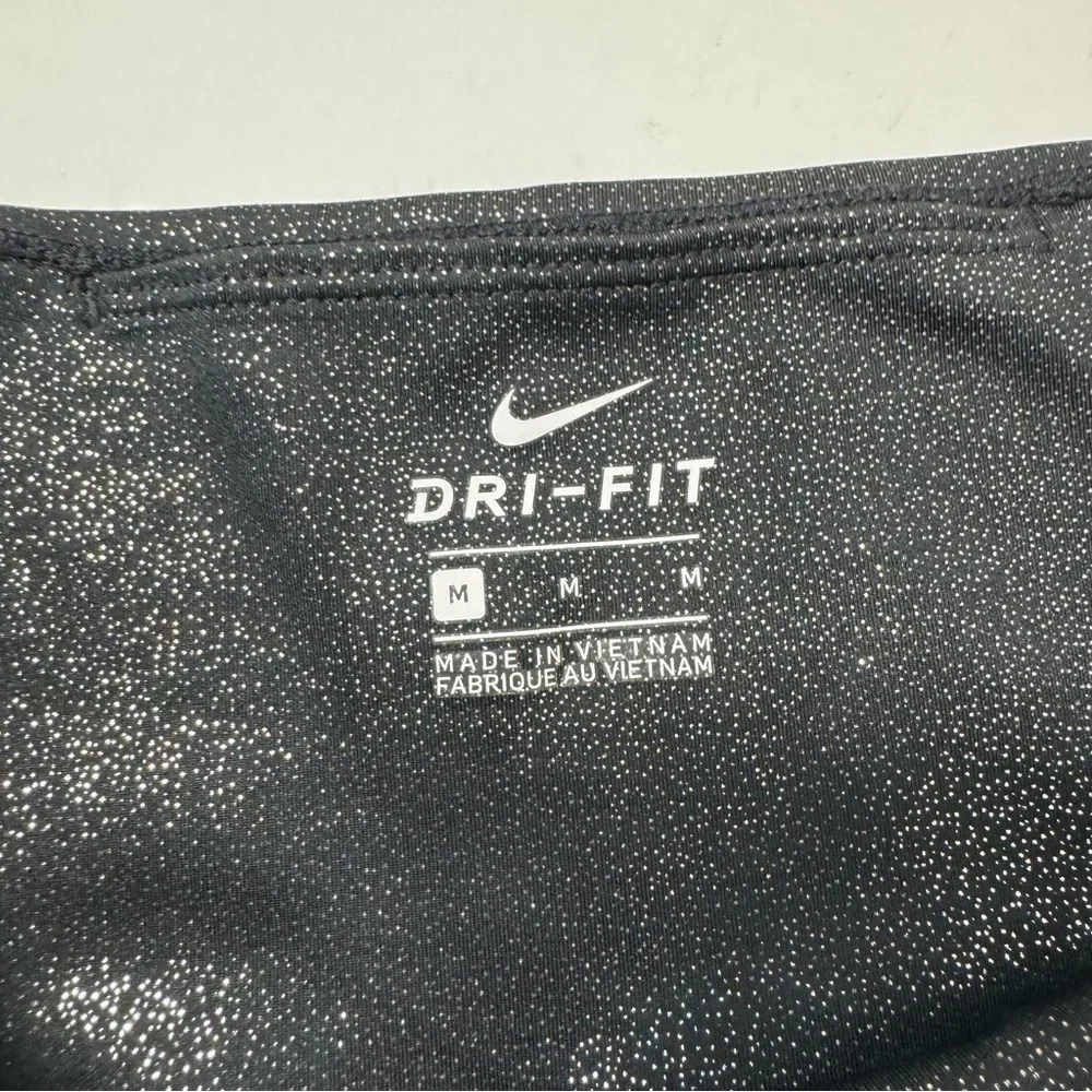 Nike Dri Fit Shimmer Black Leggings Size Medium - Picture 3 of 10